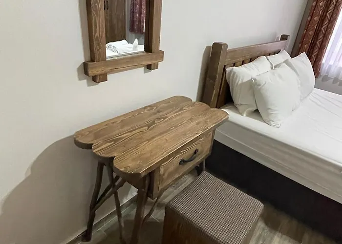 Kiymet Aydogdu * Alaçatı